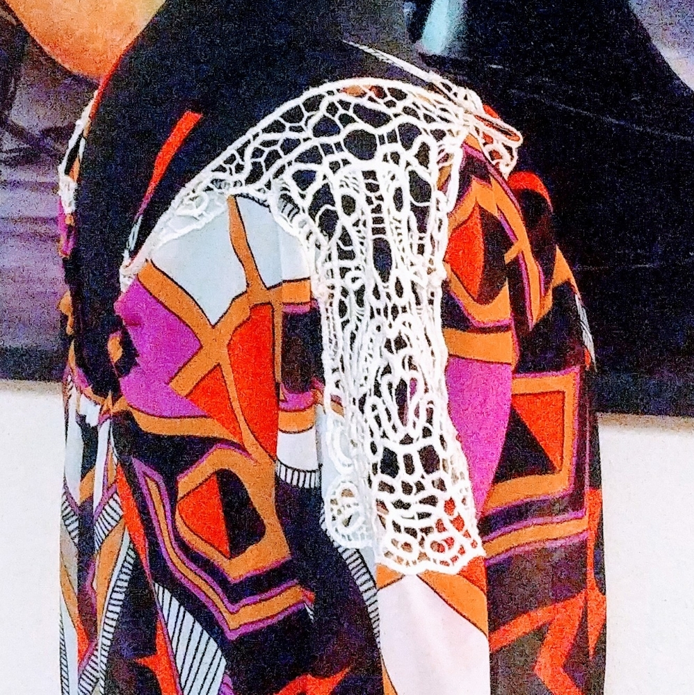 Blouse - Picture 4 of 4